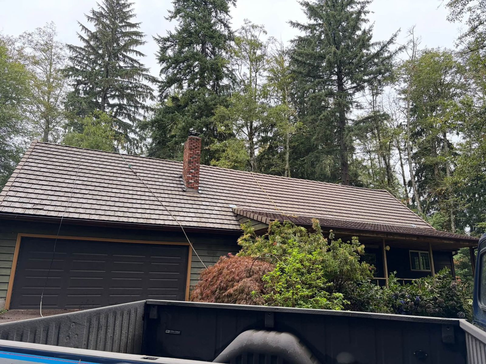 Re-roof on a ranch home